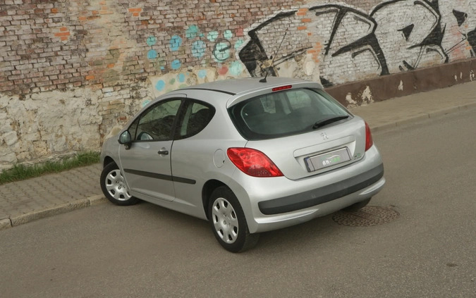 Peugeot 207 cena 10990 przebieg: 134000, rok produkcji 2007 z Śrem małe 529